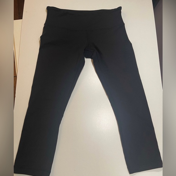 Lululemon | Wunder Under Crop (21”) - Picture 4 of 11